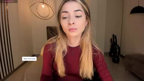 Stacy Woods online show from June 15, 11:12 am
