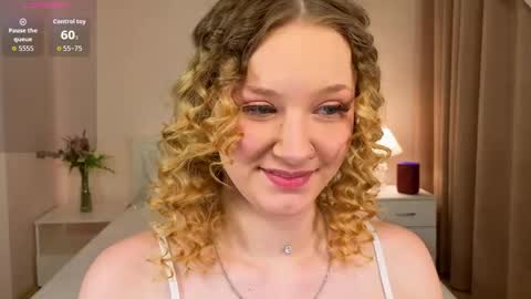 Snapshot of staceyyjones chatting on May 11, 2:45 pm Stacey online show from May 11, 2:45 pm
