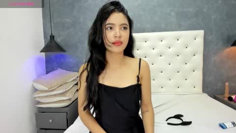 Snapshot of stacy_babby chatting on March 8, 9:29 pm stacy online show from March 8, 9:29 pm