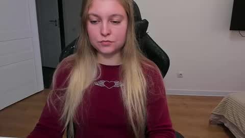 Snapshot of stacy_miraclee chatting on September 22, 2:30 pm Stacy  online show from September 22, 2:30 pm