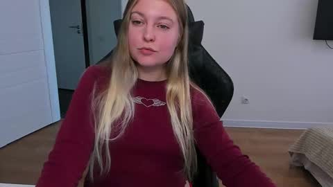 Snapshot of stacy_miraclee chatting on September 23, 10:51 am Stacy  online show from September 23, 10:51 am