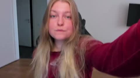 Snapshot of stacy_miraclee chatting on October 3, 11:07 am Stacy  online show from October 3, 11:07 am