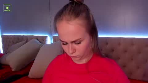 STACY online show from July 6, 9:06 pm