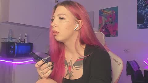 Snapshot of stacy_quinst chatting on January 22, 6:41 pm Stacy online show from January 22, 6:41 pm