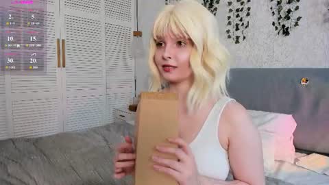 Stacy online show from July 12, 3:58 pm