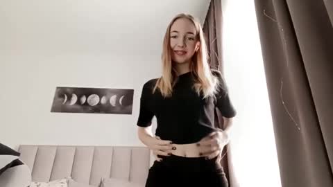 Mila online show from February 25, 6:12 am