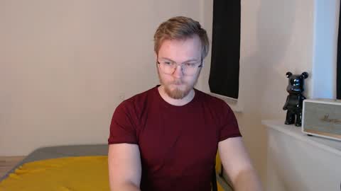 Snapshot of stan_lust chatting on December 3, 8:51 pm StanLust online show from December 3, 8:51 pm