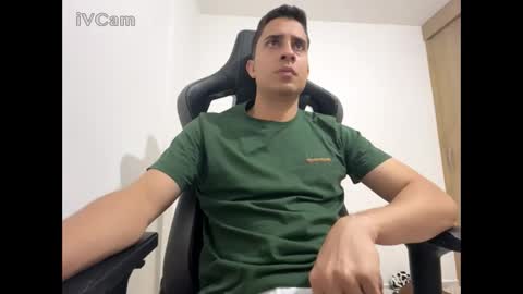 Snapshot of stan_will chatting on March 10, 3:45 am Stan online show from March 10, 3:45 am