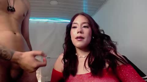 Stand and Rose online show from November 24, 2:33 am