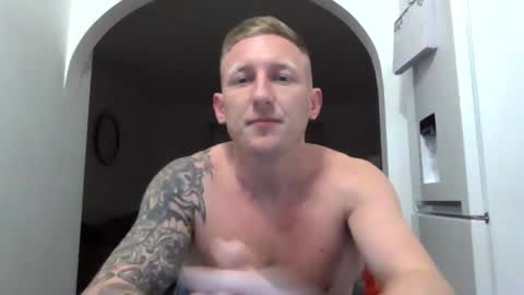 Snapshot of stanleyyyy26 chatting on February 21, 6:20 pm stanleyyyy26 online show from February 21, 6:20 pm