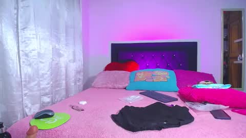 Snapshot of stannly1 chatting on March 1, 3:30 am Stannly1 online show from March 1, 3:30 am