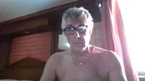 star0806666a online show from February 1, 7:05 am