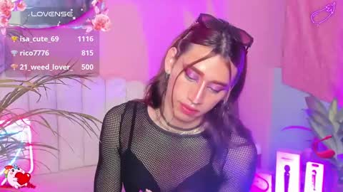 Snapshot of star_mor_ chatting on February 12, 9:31 am  estrellita online show from February 12, 9:31 am