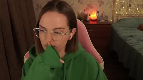 Alice online show from January 20, 4:34 pm