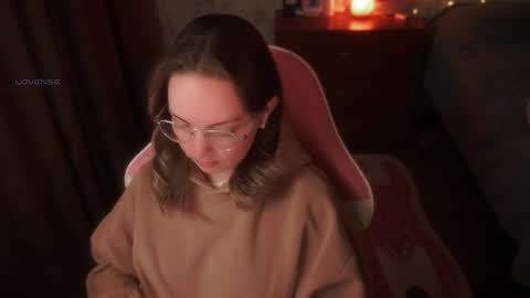 Alice online show from November 9, 12:58 pm