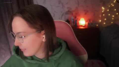 Alice online show from February 3, 9:53 pm