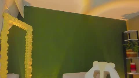 star_sub1 online show from October 22, 7:35 pm