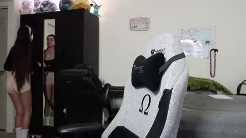 stardust_seiya online show from February 11, 9:42 pm