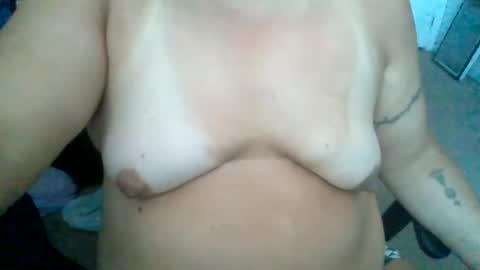Snapshot of starella___saxxxton chatting on July 12, 3:36 pm starella___saxxxton online show from July 12, 3:36 pm