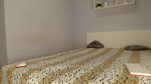 Your fav Misteress and lover online show from January 4, 9:00 am