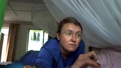 starlagurl online show from February 15, 8:54 am
