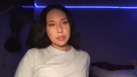 starlitdreams777 online show from March 5, 2:25 am