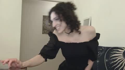 Evan online show from February 27, 12:10 am