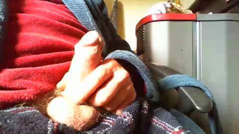 Snapshot of starsfriend chatting on March 29, 12:16 pm starsfriend online show from March 29, 12:16 pm