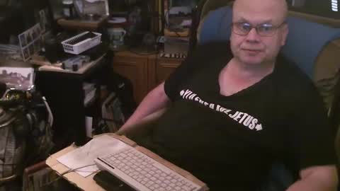 starterxyman online show from October 4, 2:48 pm