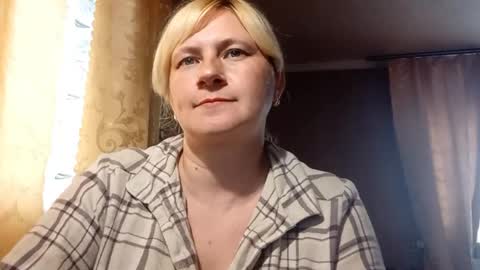 Helen online show from May 31, 10:11 am