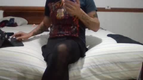 starvingbps online show from November 14, 4:55 am