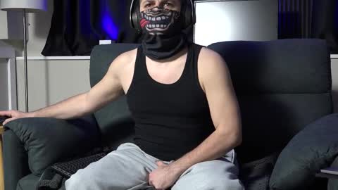 stayin hard online show from December 21, 12:07 am