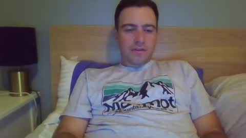 Snapshot of stbs1616 chatting on October 4, 6:55 am stbs1616 online show from October 4, 6:55 am