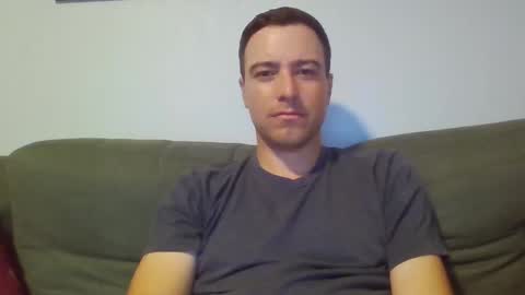 Snapshot of stbs1616 chatting on October 5, 12:42 am stbs1616 online show from October 5, 12:42 am