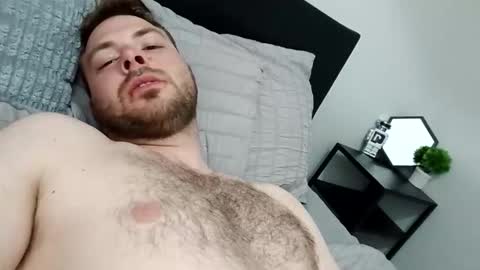 stckyrizzyricky online show from March 30, 3:51 am