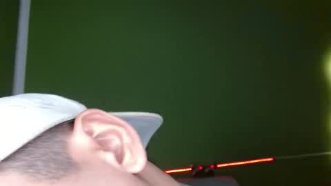 Snapshot of stebeen_smith chatting on December 22, 3:09 pm stebeen smith online show from December 22, 3:09 pm