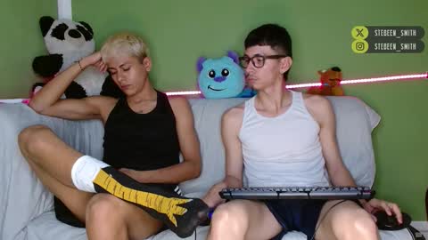 Snapshot of stebeen_smith chatting on January 5, 5:27 pm stebeen smith online show from January 5, 5:27 pm