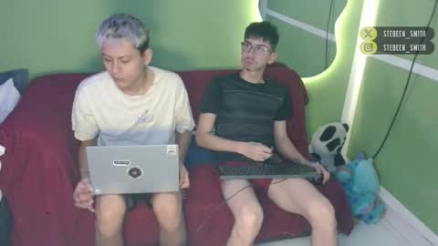 Snapshot of stebeen_smith chatting on February 19, 12:12 pm stebeen smith online show from February 19, 12:12 pm