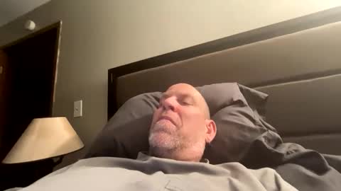 Snapshot of steel259373 chatting on December 5, 2:09 am steel259373 online show from December 5, 2:09 am