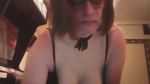 Snapshot of steel969 chatting on November 7, 3:28 am steel969 online show from November 7, 3:28 am