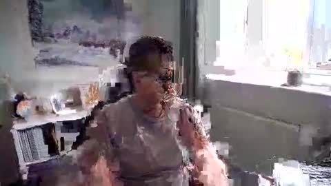 Snapshot of steelk2010 chatting on March 24, 12:10 pm steelk2010 online show from March 24, 12:10 pm