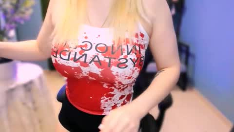 stef_nicks online show from March 6, 9:06 am