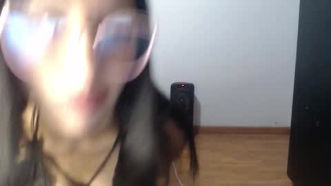 Snapshot of stefania1_moon chatting on March 3, 12:17 am Stefi online show from March 3, 12:17 am