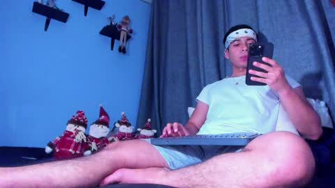 Stefann Salvatore online show from January 15, 3:33 am