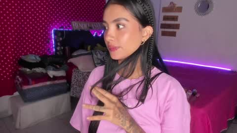 Im MiaIts my first day here  online show from January 26, 2:35 am