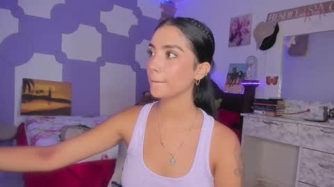 Im MiaIts my first day here  online show from March 2, 7:56 pm