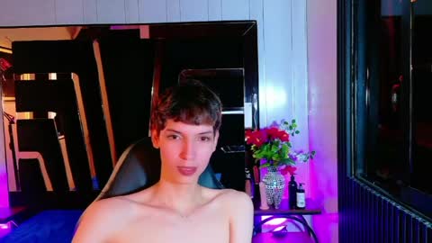stefany piink online show from May 8, 12:21 pm