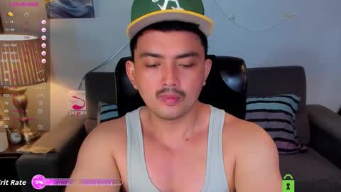 Snapshot of steffan_sebastian chatting on January 12, 1:44 am STEFFAN online show from January 12, 1:44 am