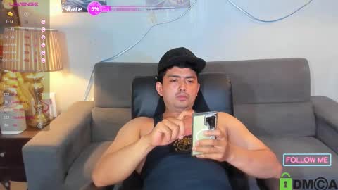 Snapshot of steffan_sebastian chatting on March 1, 1:51 am STEFFAN online show from March 1, 1:51 am