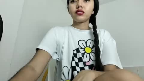 Snapshot of steffharris chatting on February 10, 5:47 am stefany online show from February 10, 5:47 am